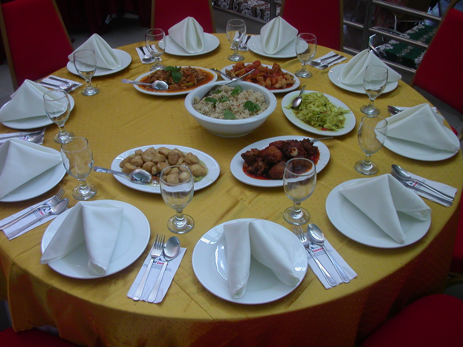 hidang.jpg